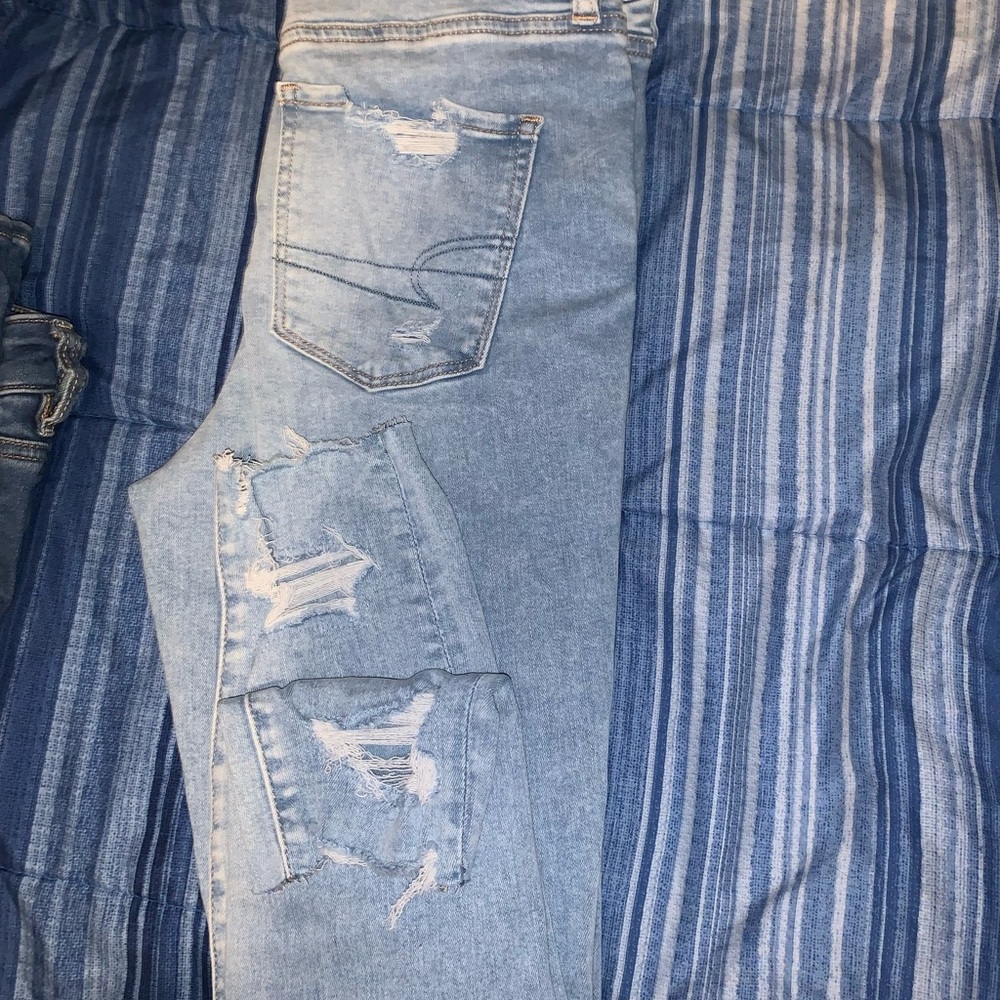 American eagle skinny jeans (brand new with tag)